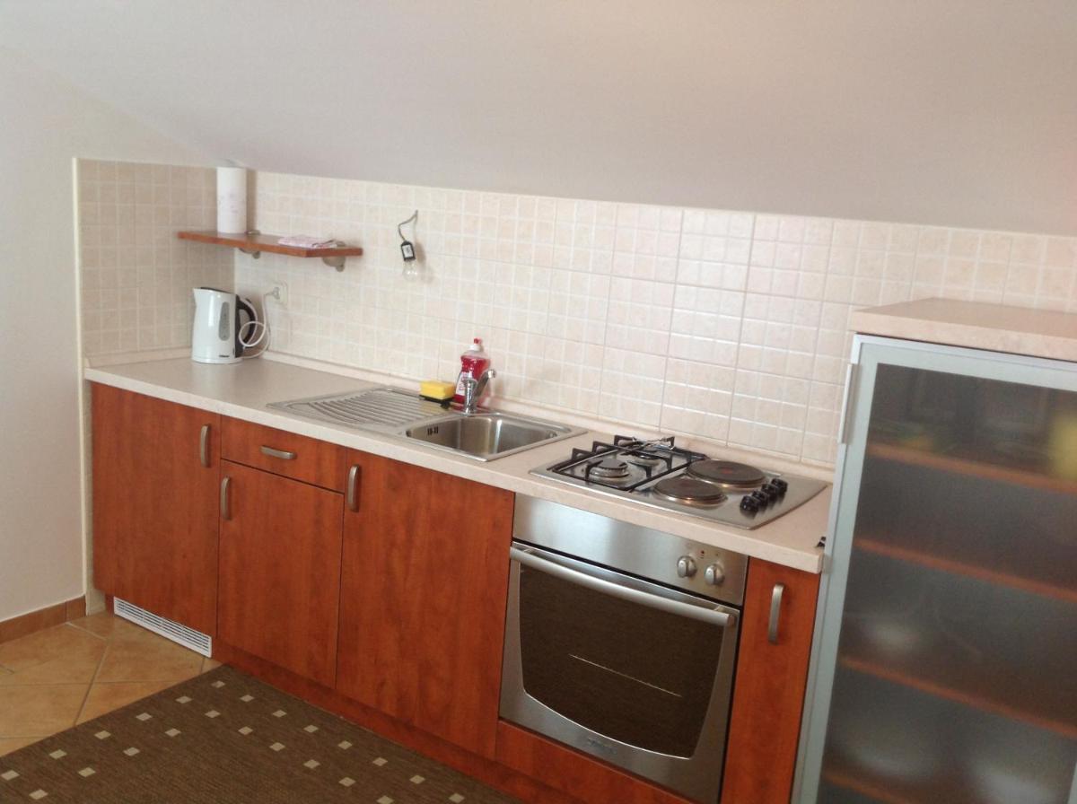 Bed & Breakfast Batosic Makarska - Housity