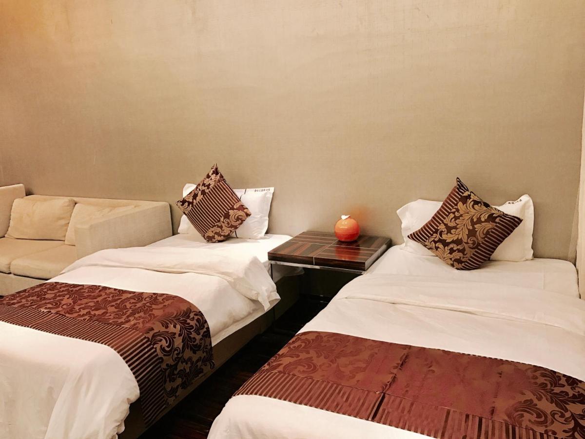 Checkinn International Apartment (GuangZhou PaZhou Poly World Trade Branch) - Housity