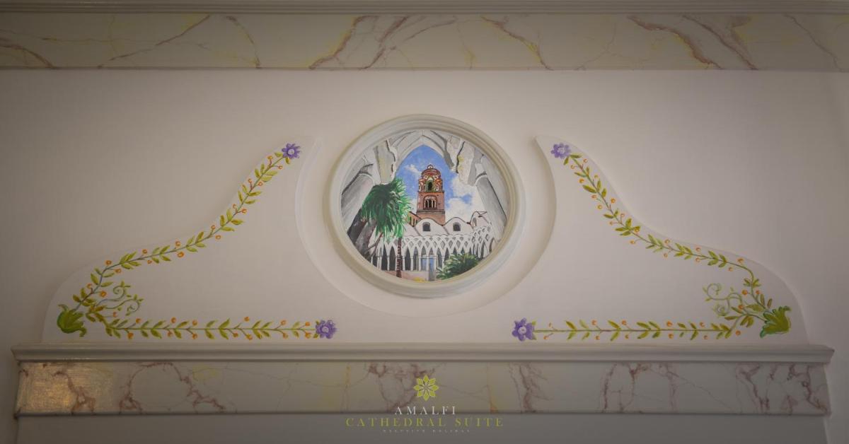 Amalfi Cathedral Suite - Housity
