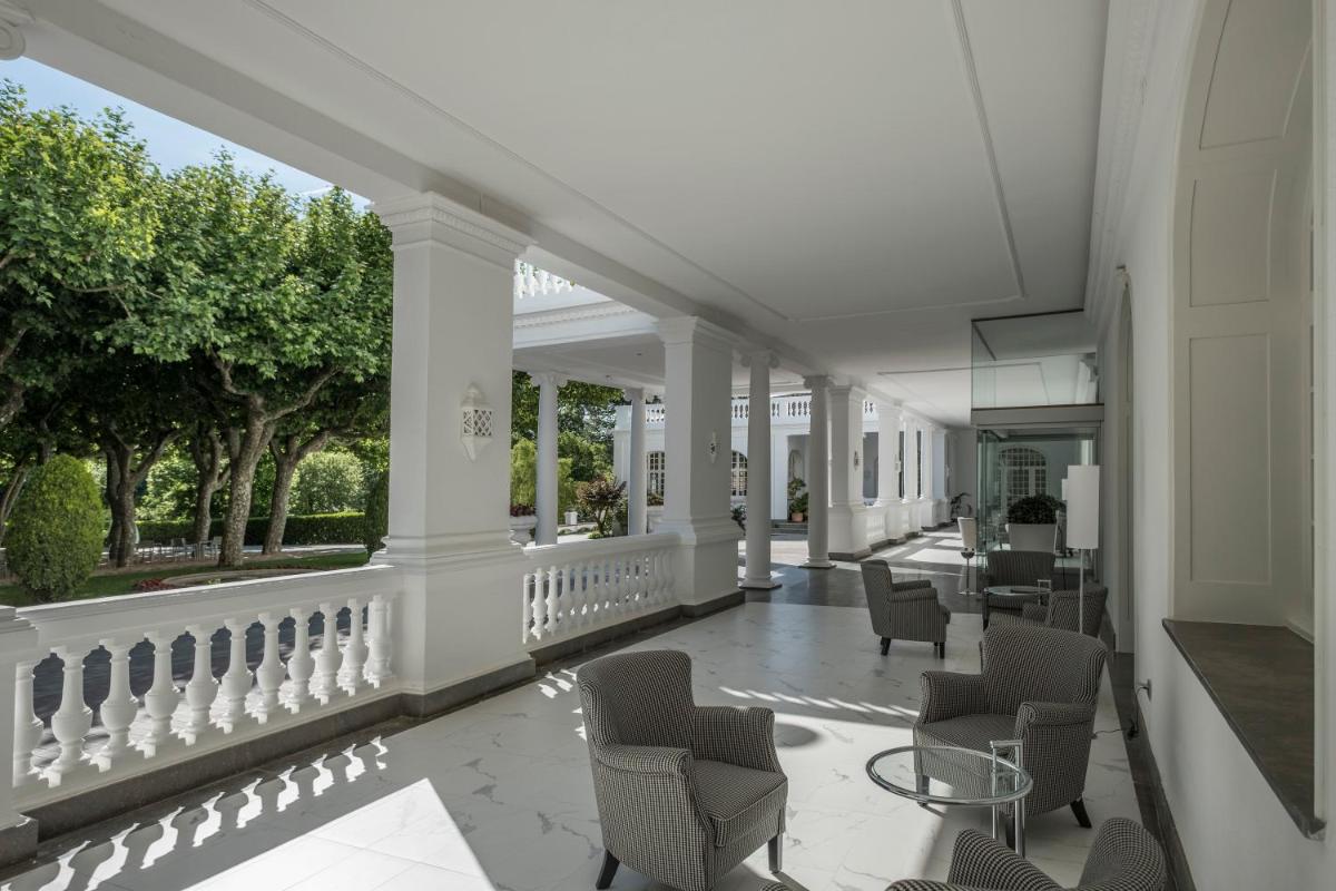 Un balcón o terraza de Hotel Balneari Termes Orion