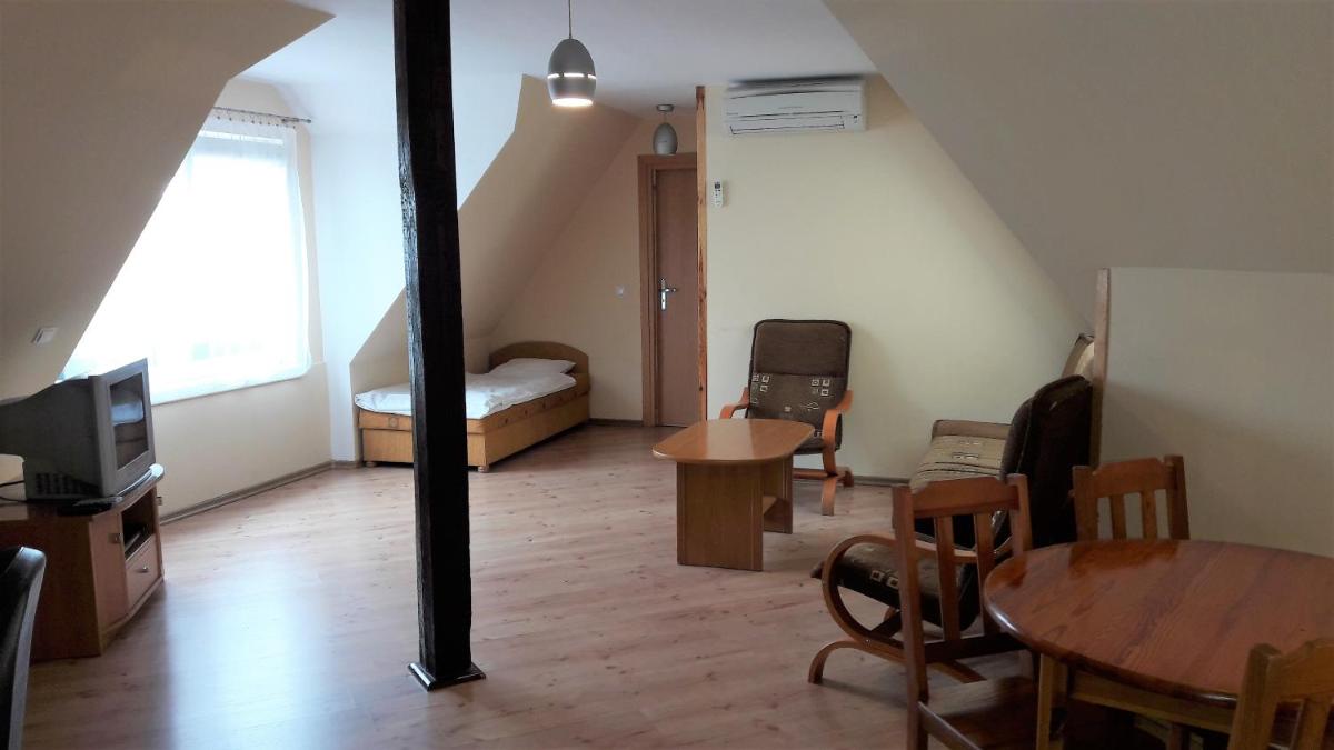 Apartamenty Gościnne Med-Palace - Housity