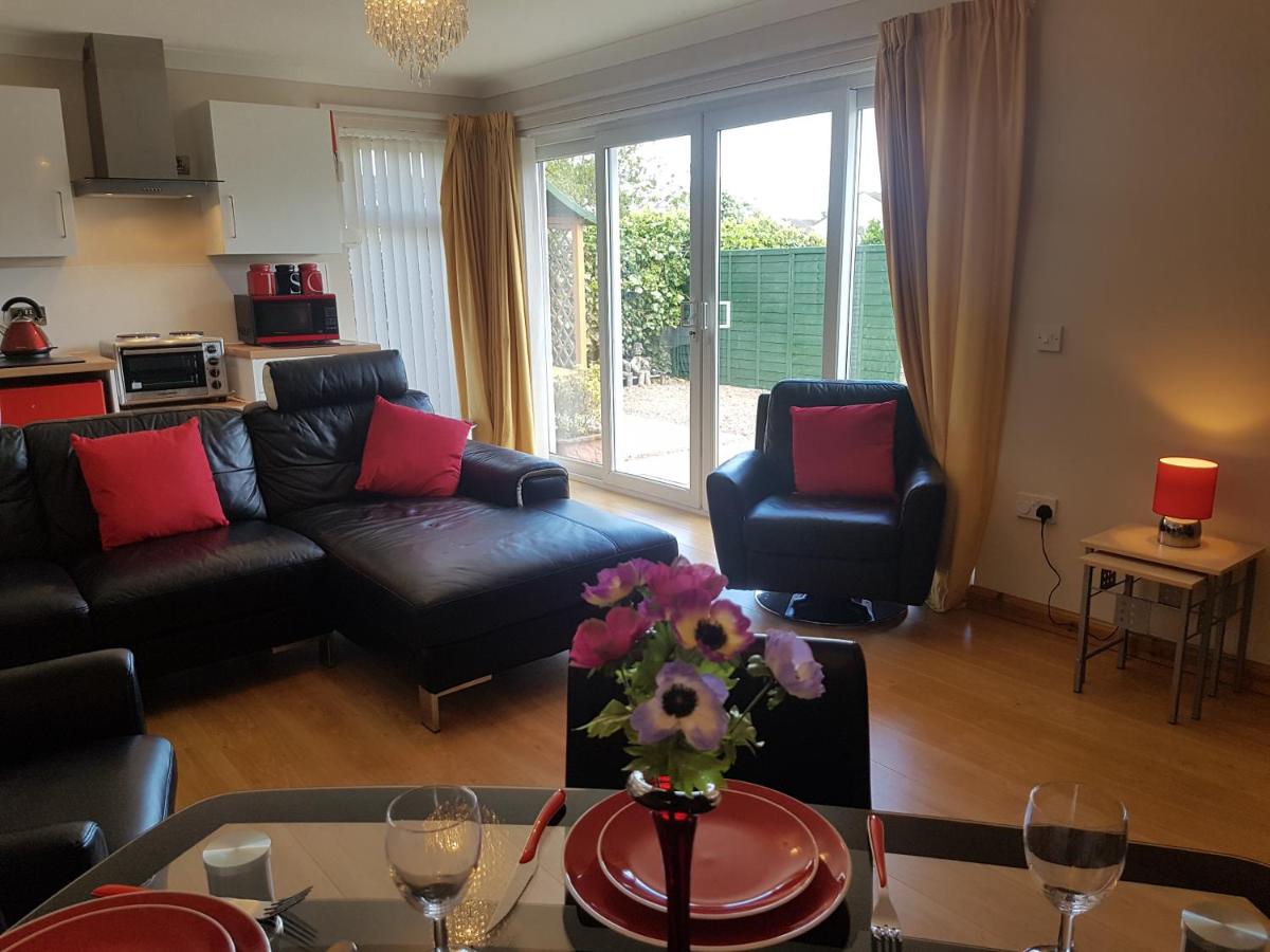 Ivy Cottage - Housity
