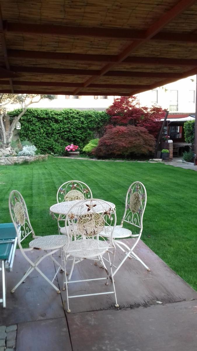 Villa Alessi B&B - Housity