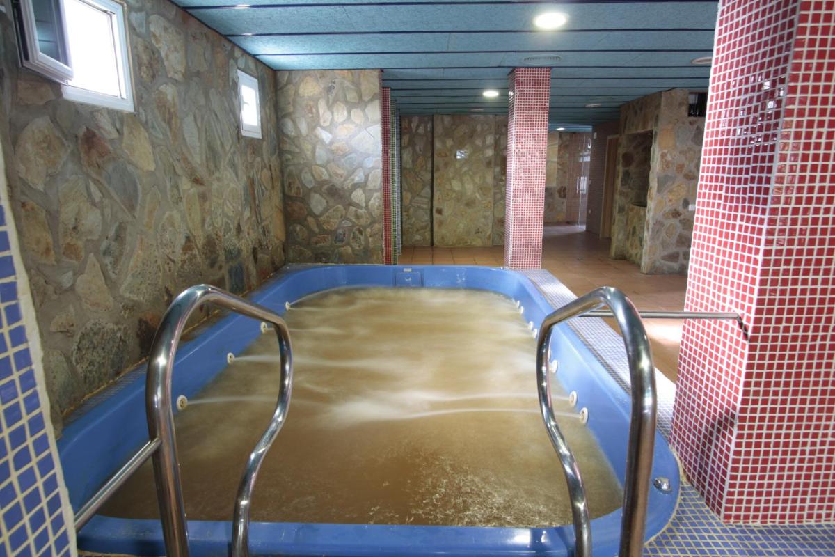 Zona de estar de Hotel Balneario Fuentes del Trampal