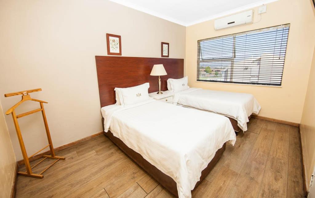Vetho 1 Apartments OR Tambo Airport - Hizvo