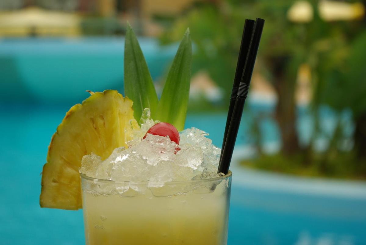 Bebidas em Hotel Baia Grande