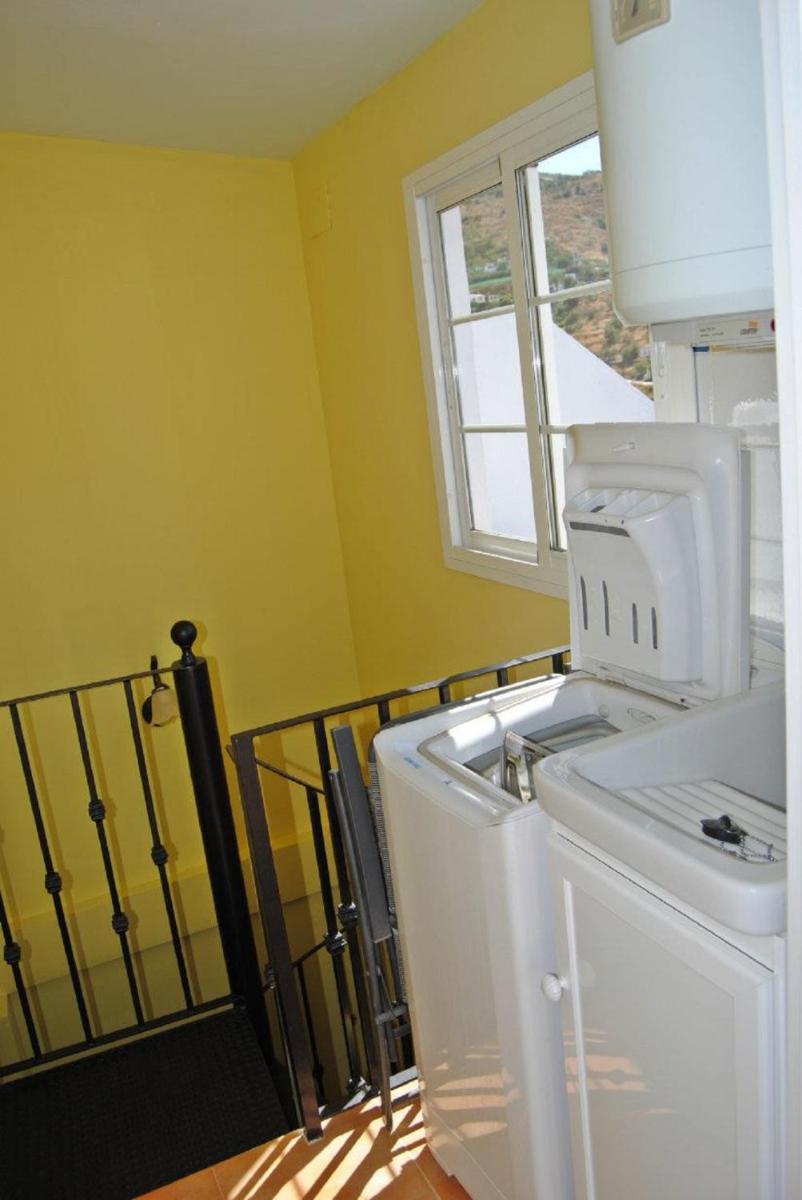 CASA DE PUEBLO A 10 MIN PLAYA - Housity