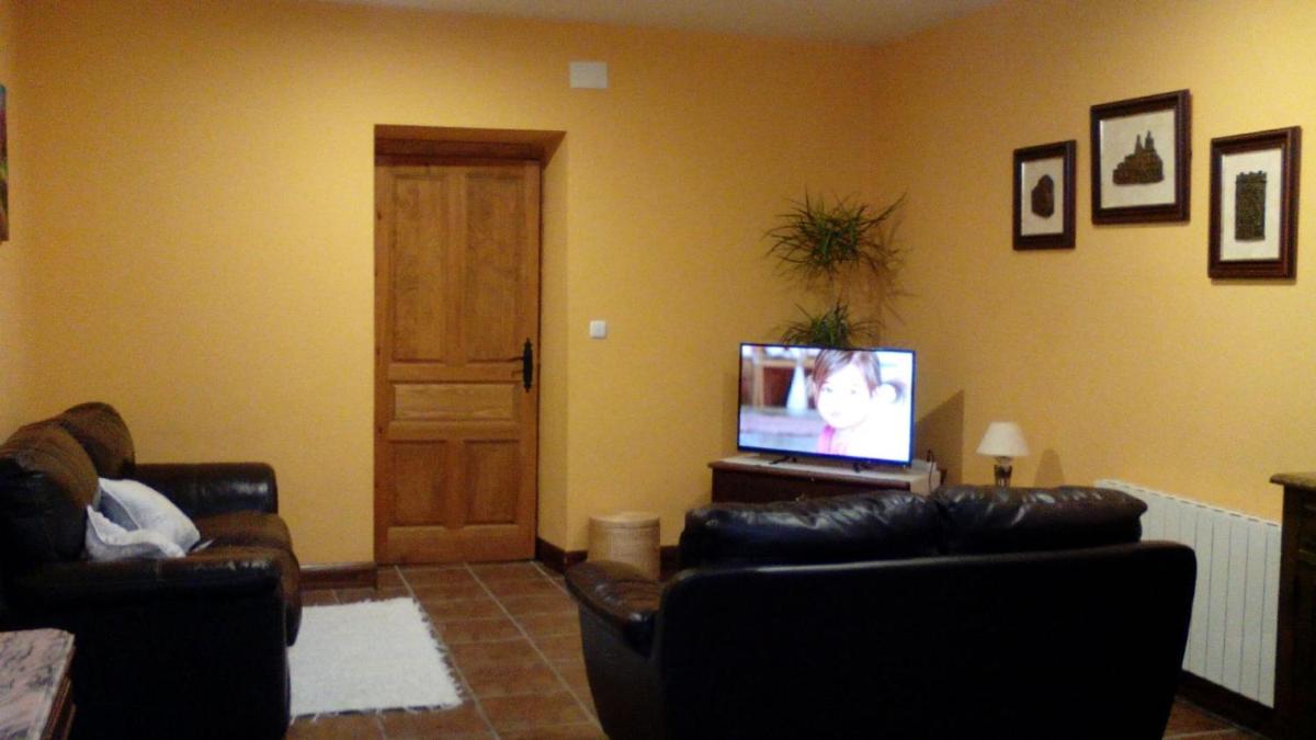 El Condado Casa Rural - Housity