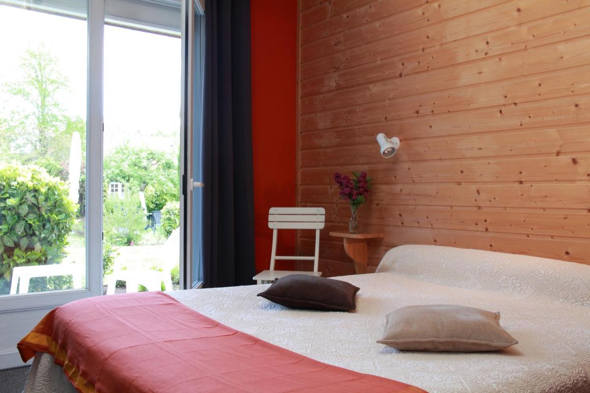 Logis - Hôtel & restaurant Les Trois Fontaines - Housity