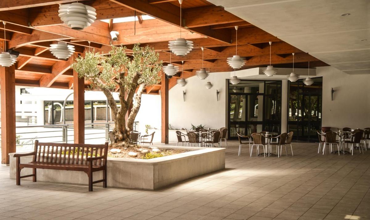 D'Aragona Lifestyle Hotel - Housity