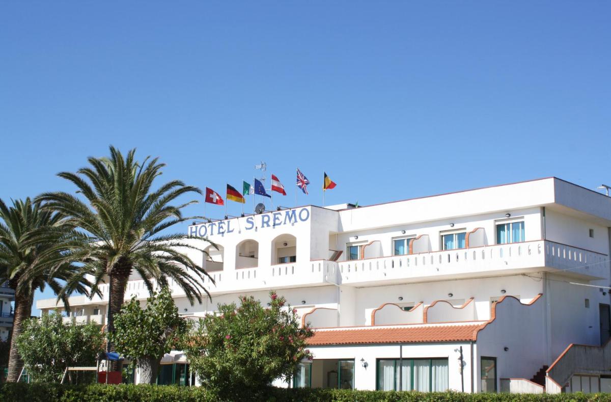 Hotel San Remo - All Inclusive - Fronte Mare - Spiaggia Privata - Housity