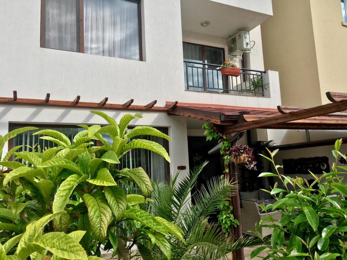 Sarafovo Sea & Forest - Housity