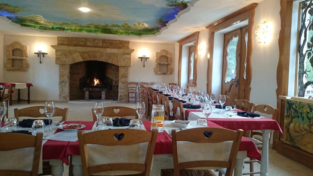 Hôtel-Restaurant Le Rouffillac - Housity