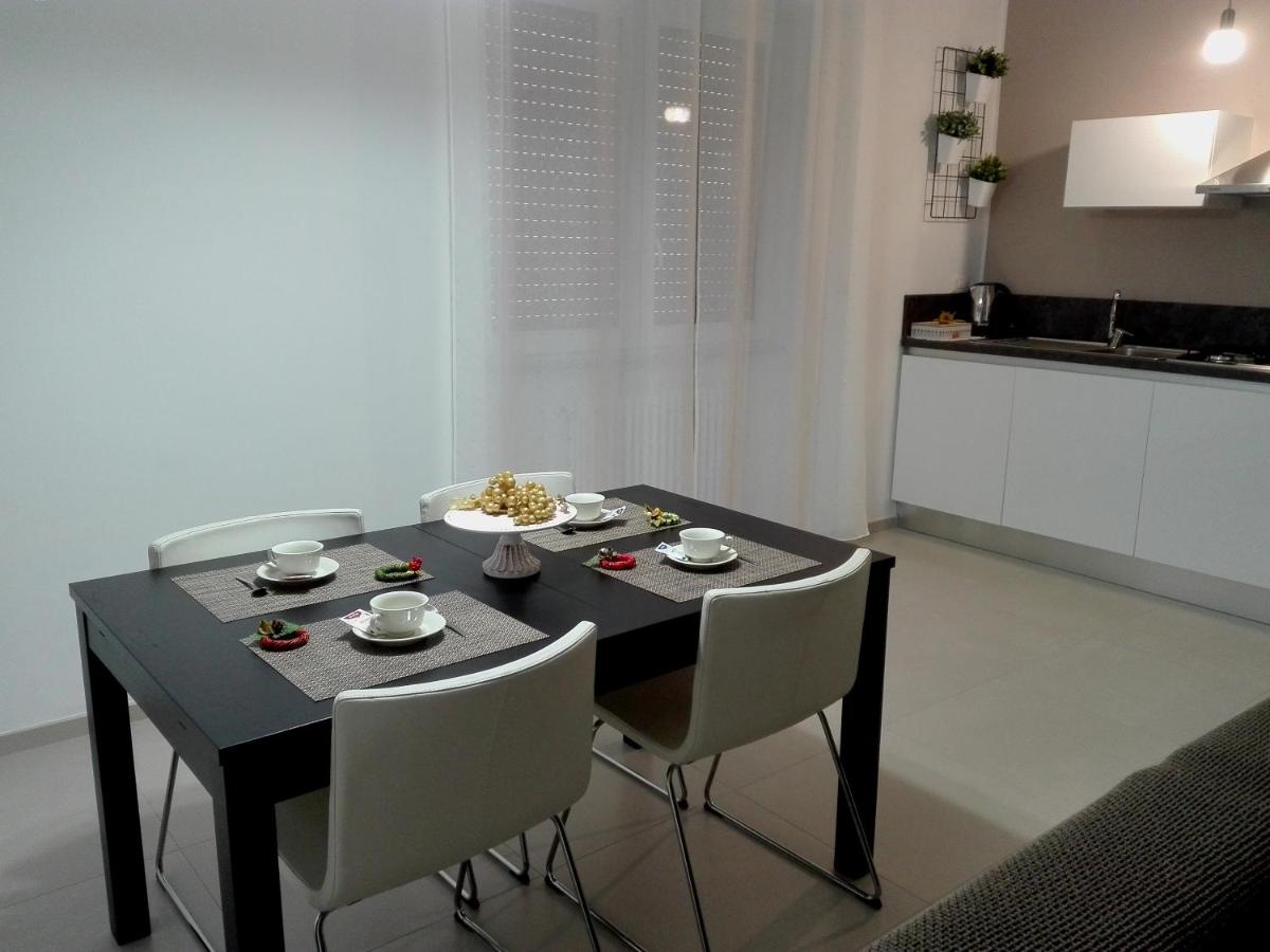 Xenia - Housity