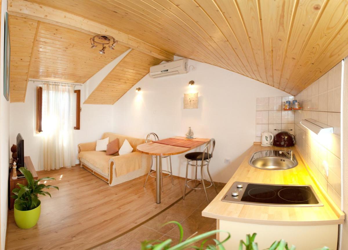 House Sandra - Housity