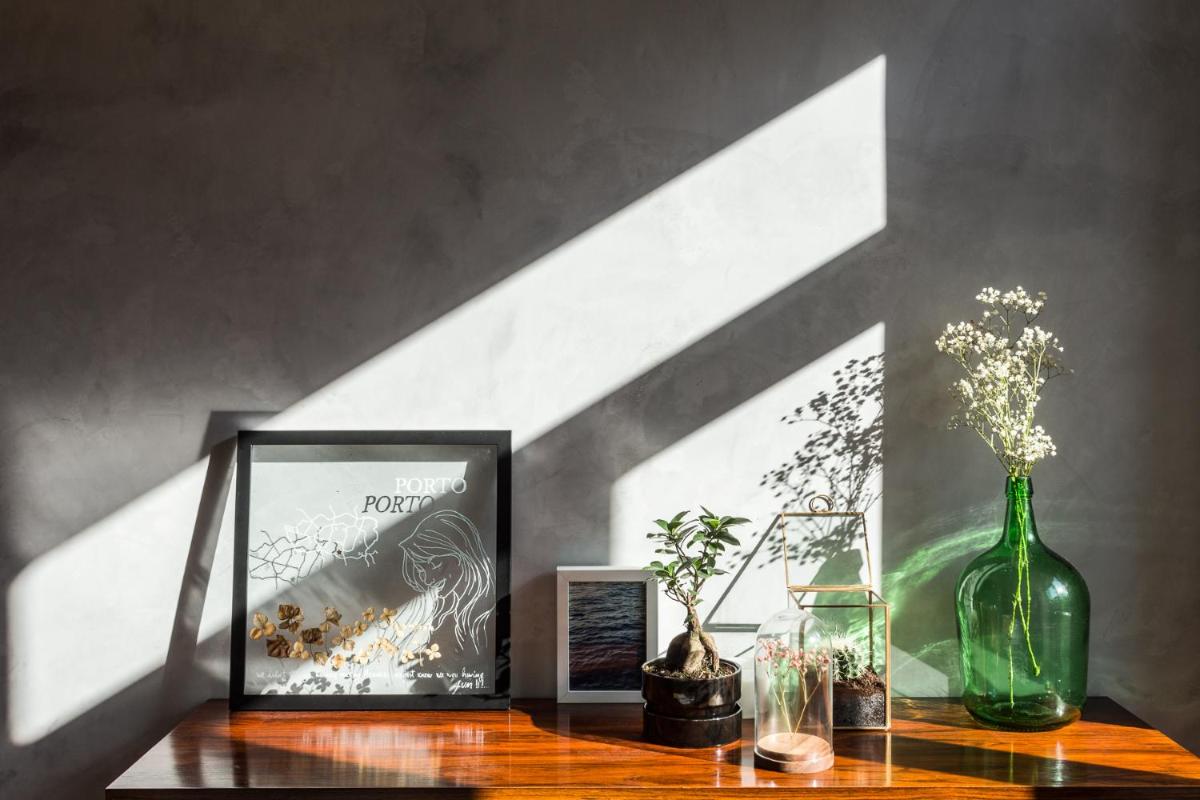 Gold & Grey Loft Almada - Housity