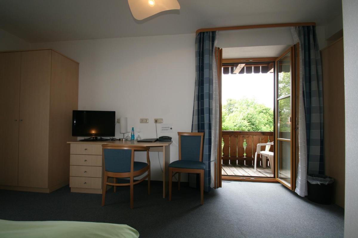 Hotel-Cafe Hanfstingl - Housity