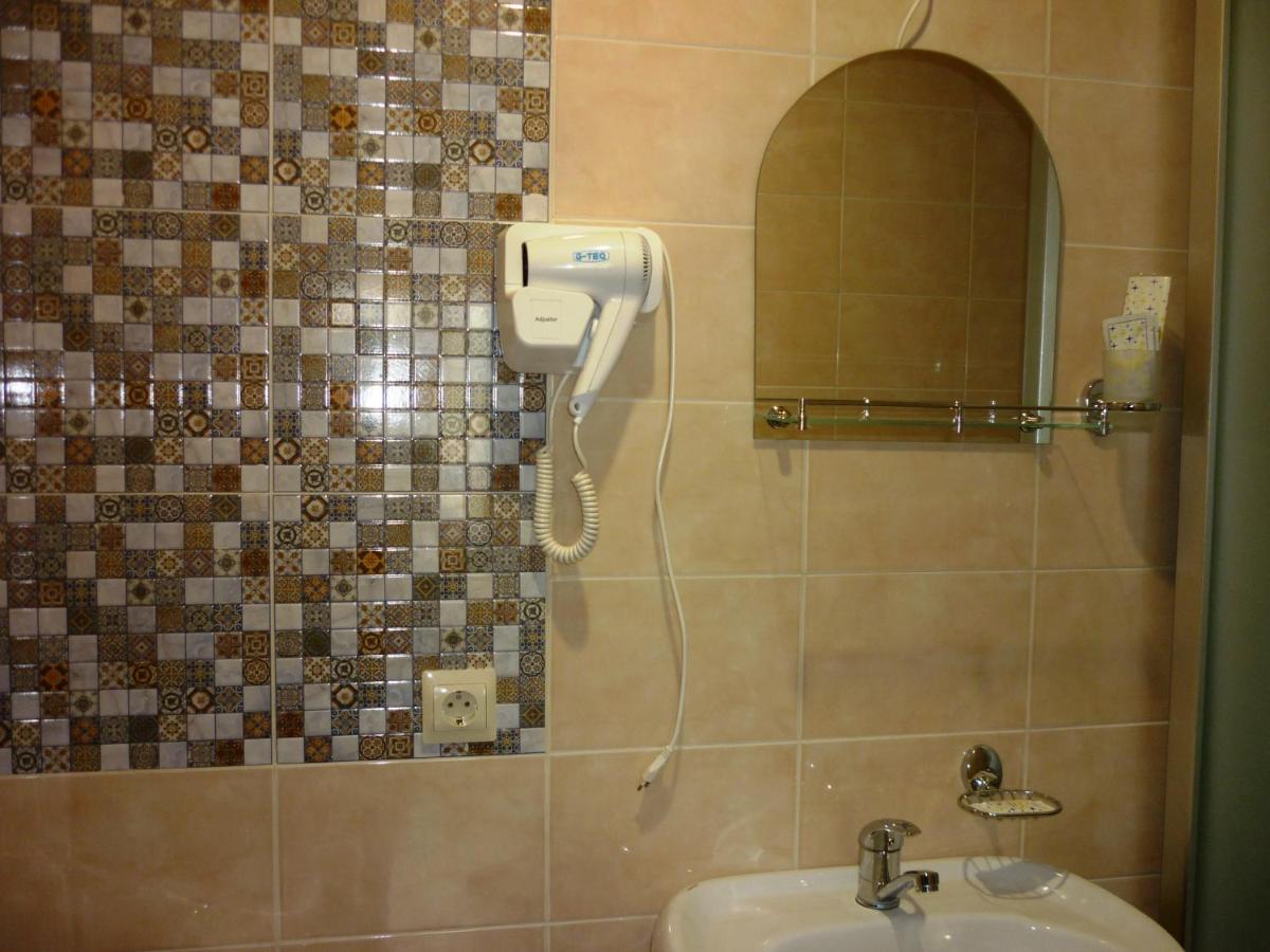 Hotel Uyut in Kovrov - Housity