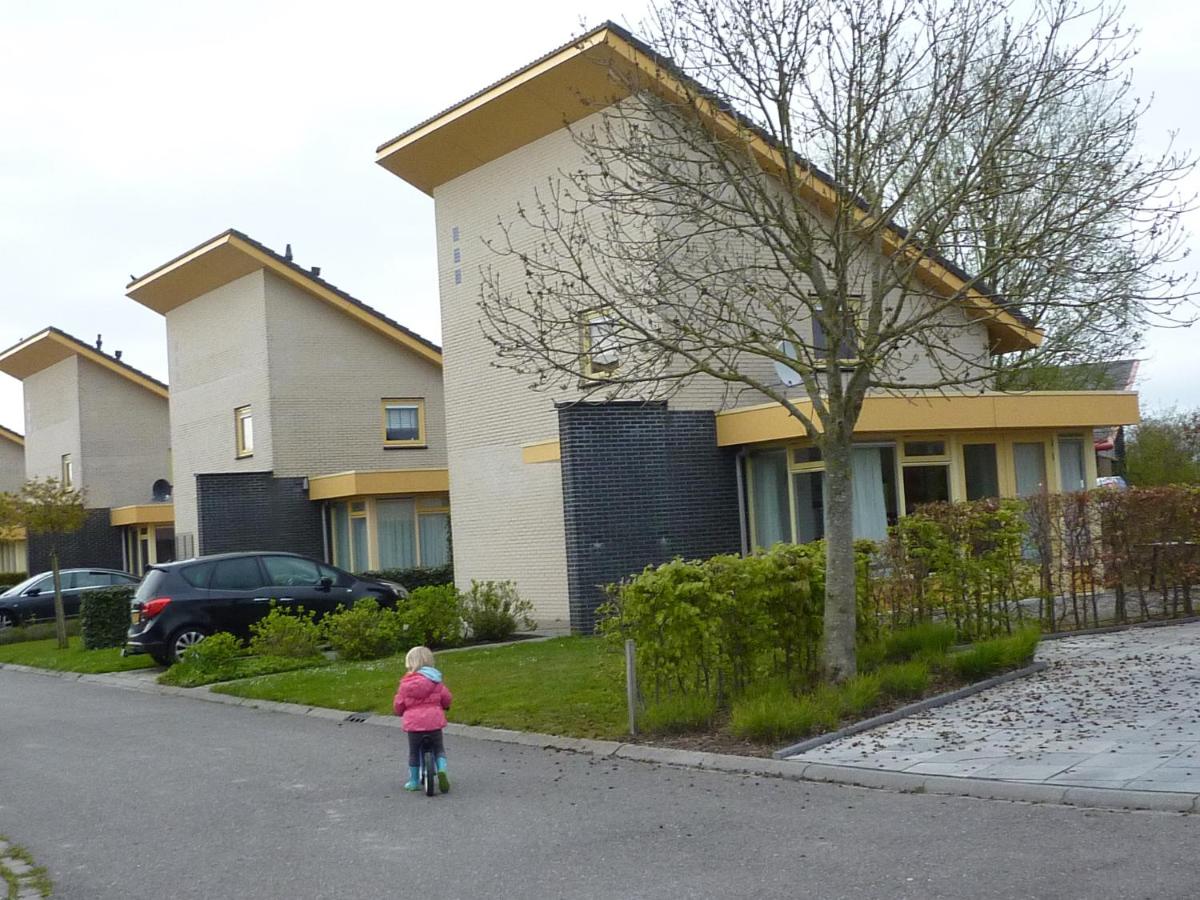 vakantiehuisgalamadammen met ligplaats boot - Housity