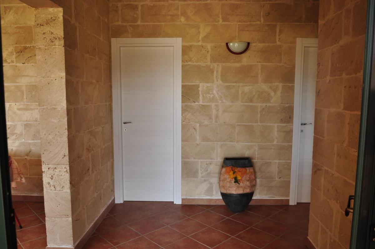 Residenza Rurale "La Majka" - Housity