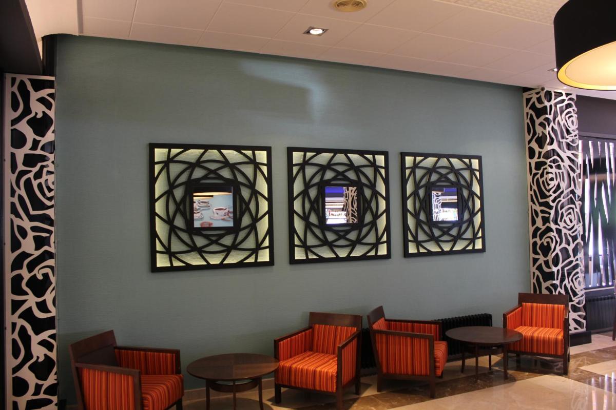 Imagen de la galería de Evenia Olympic Resort, en Lloret de Mar