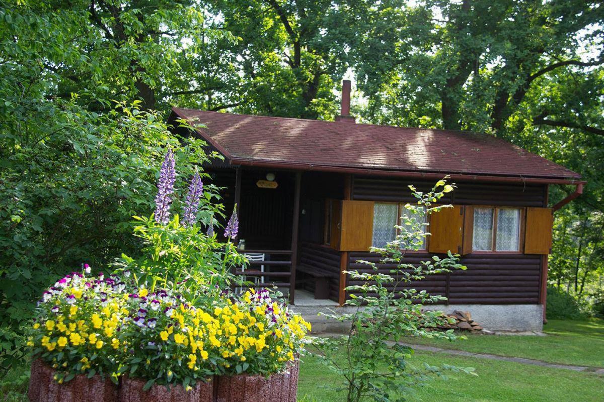 The Hideaway - Housity