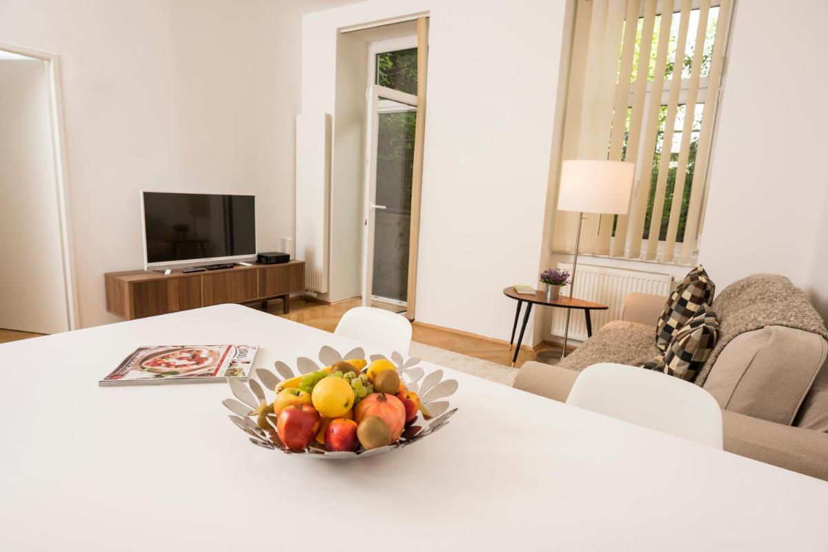Chillout Lounge Satzberg - Housity