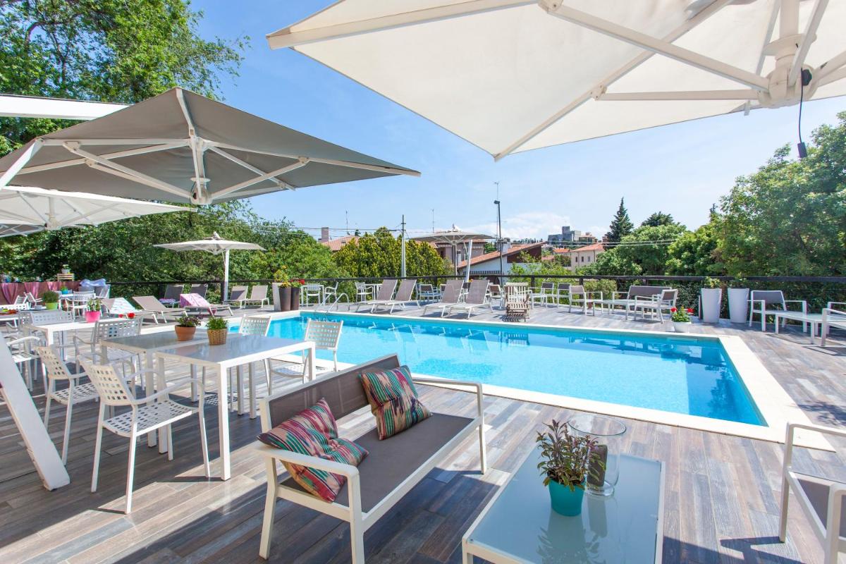 Villa Borgo Duino - Housity