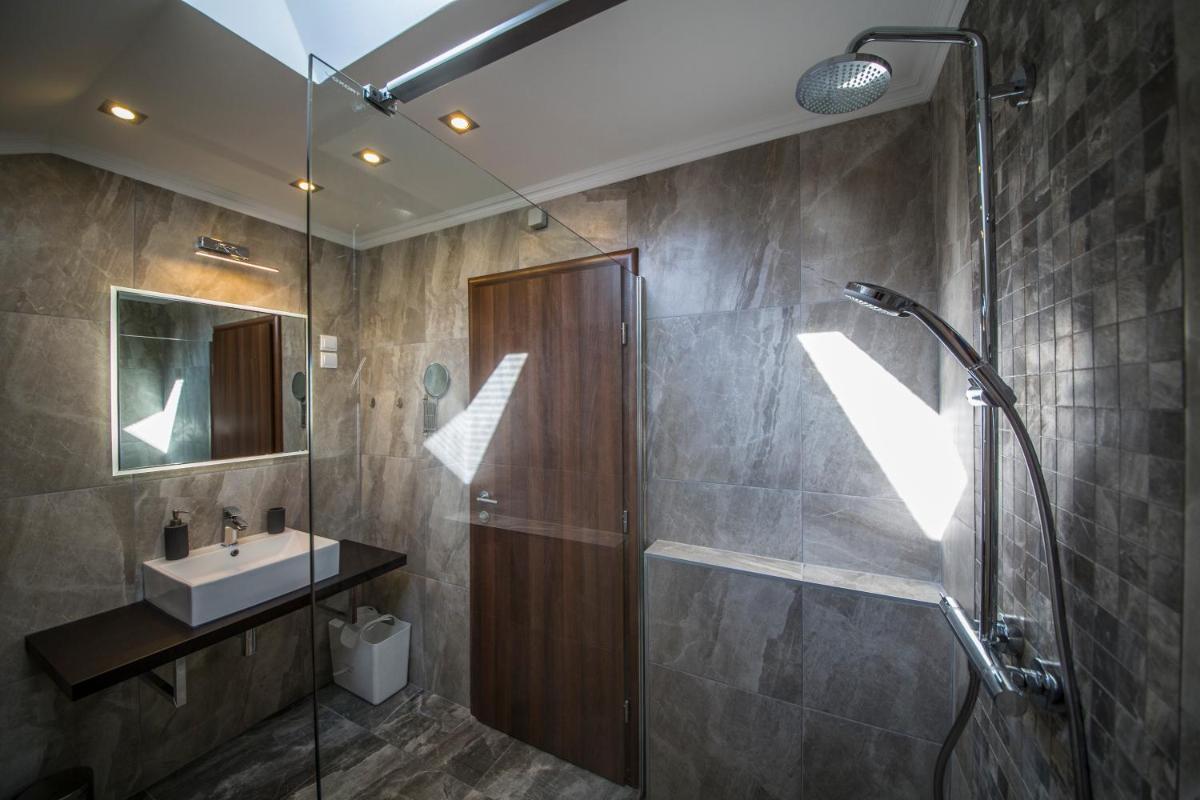 Apartments Tasha - Housity