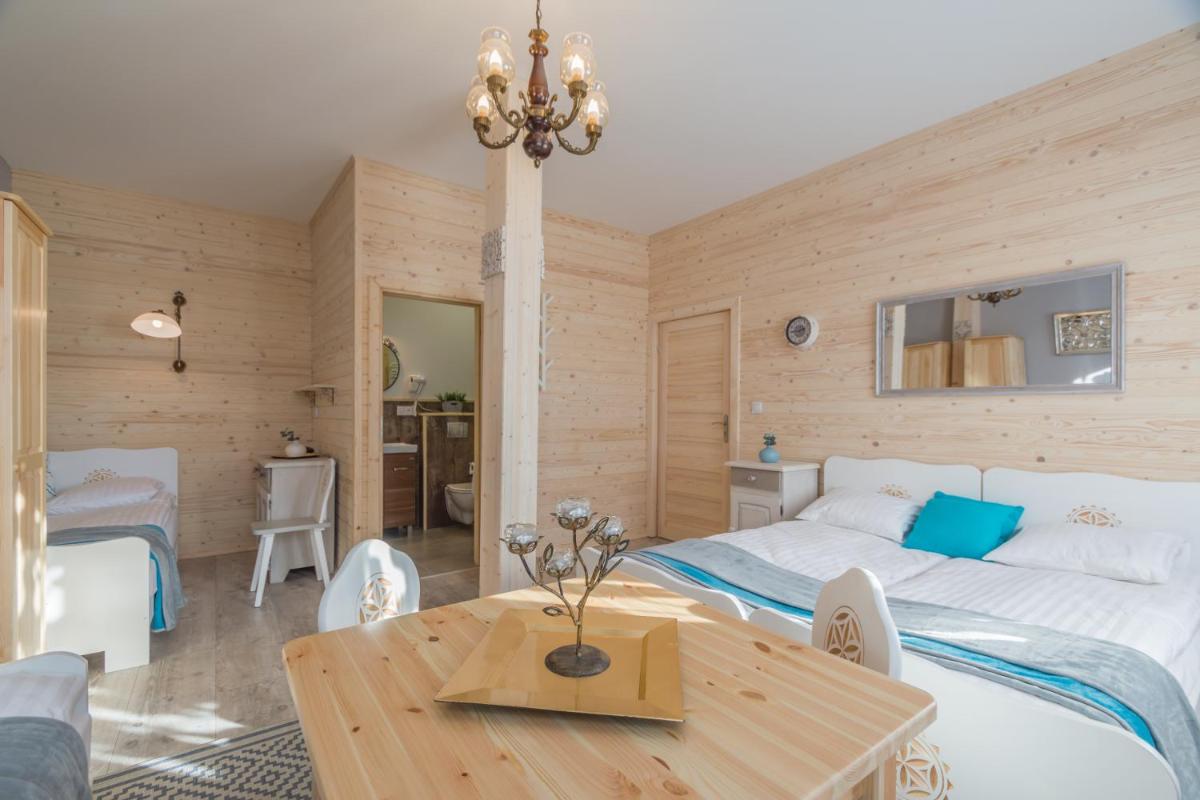 Pod Jesionami - Housity