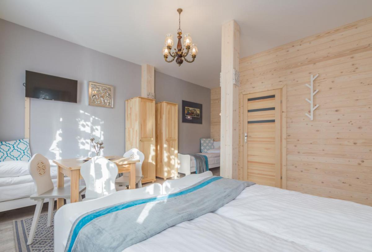 Pod Jesionami - Housity