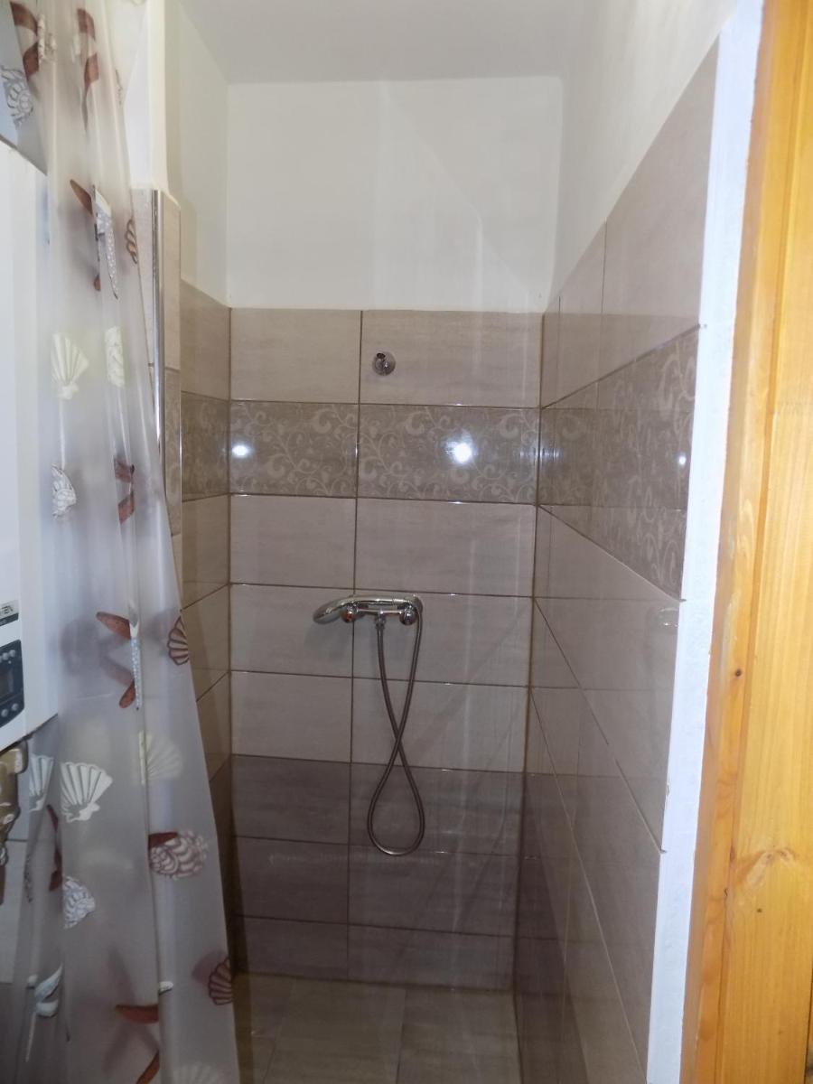 Nárcisz apartman - Housity