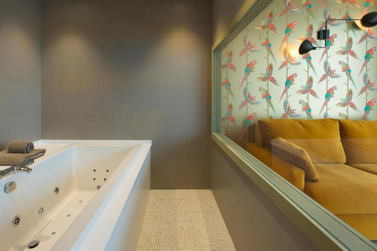 Hotel L'Arbre Voyageur - LILLE - Housity