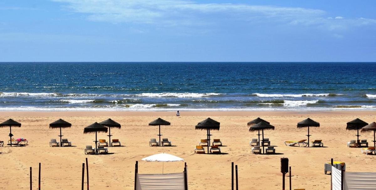 Manta Rota Holiday Home - Housity