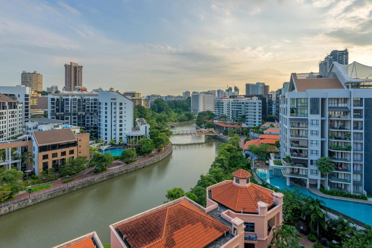 Village Residence Robertson Quay by Far East Hospitality - Housity