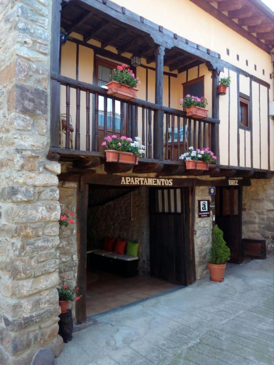Apartamentos Briz - Housity