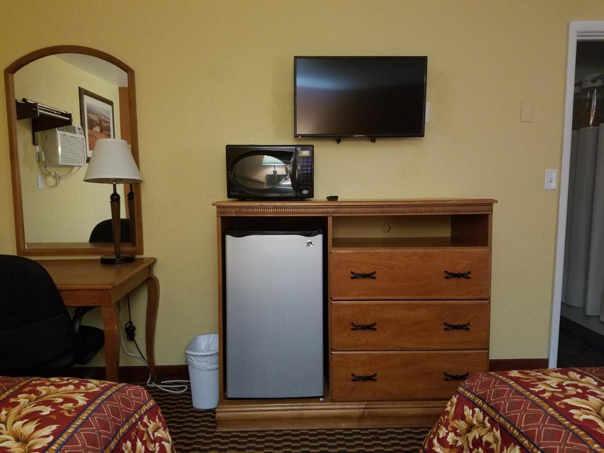 Budget Inn - Keokuk - Housity