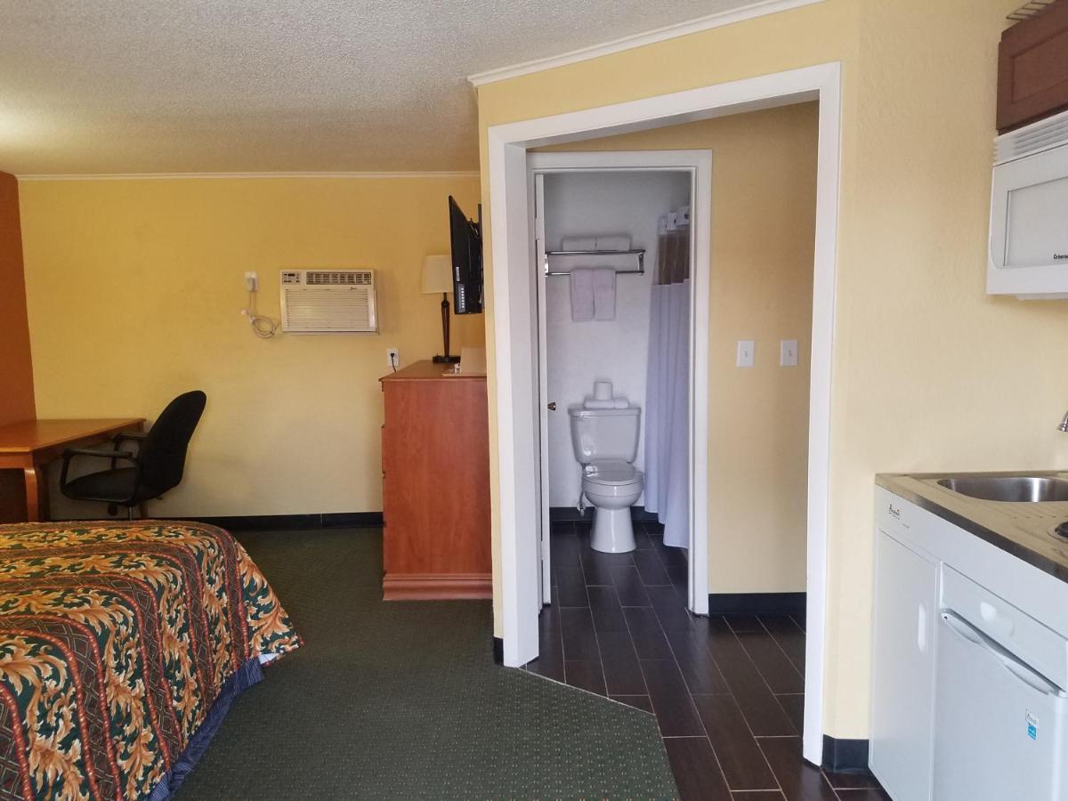 Budget Inn - Keokuk - Housity