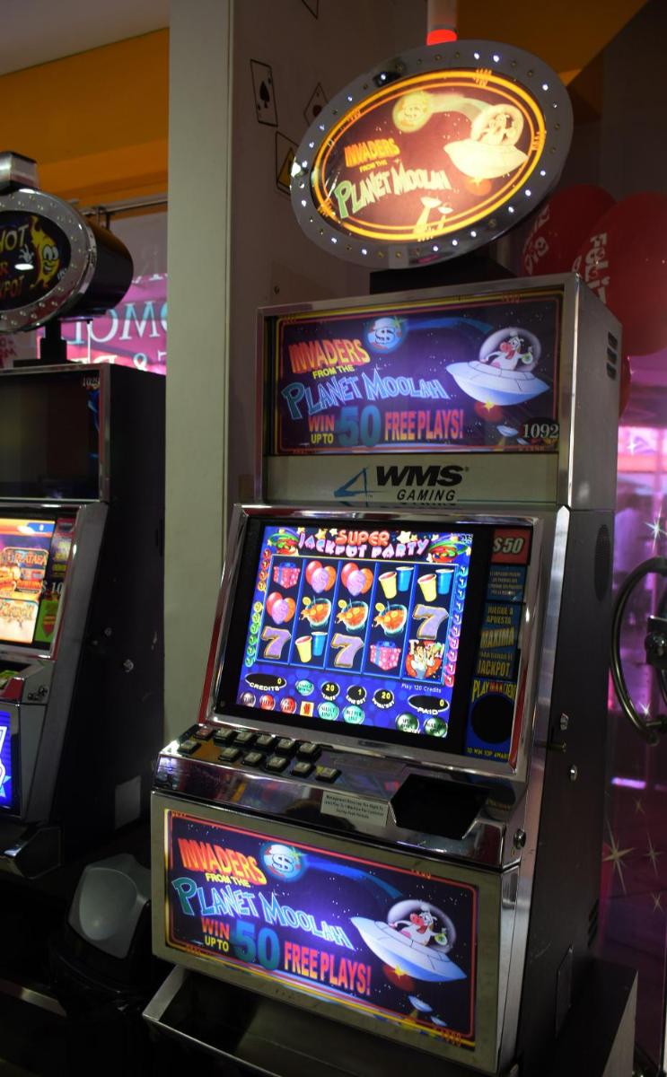 Hotel Bahia - Housity