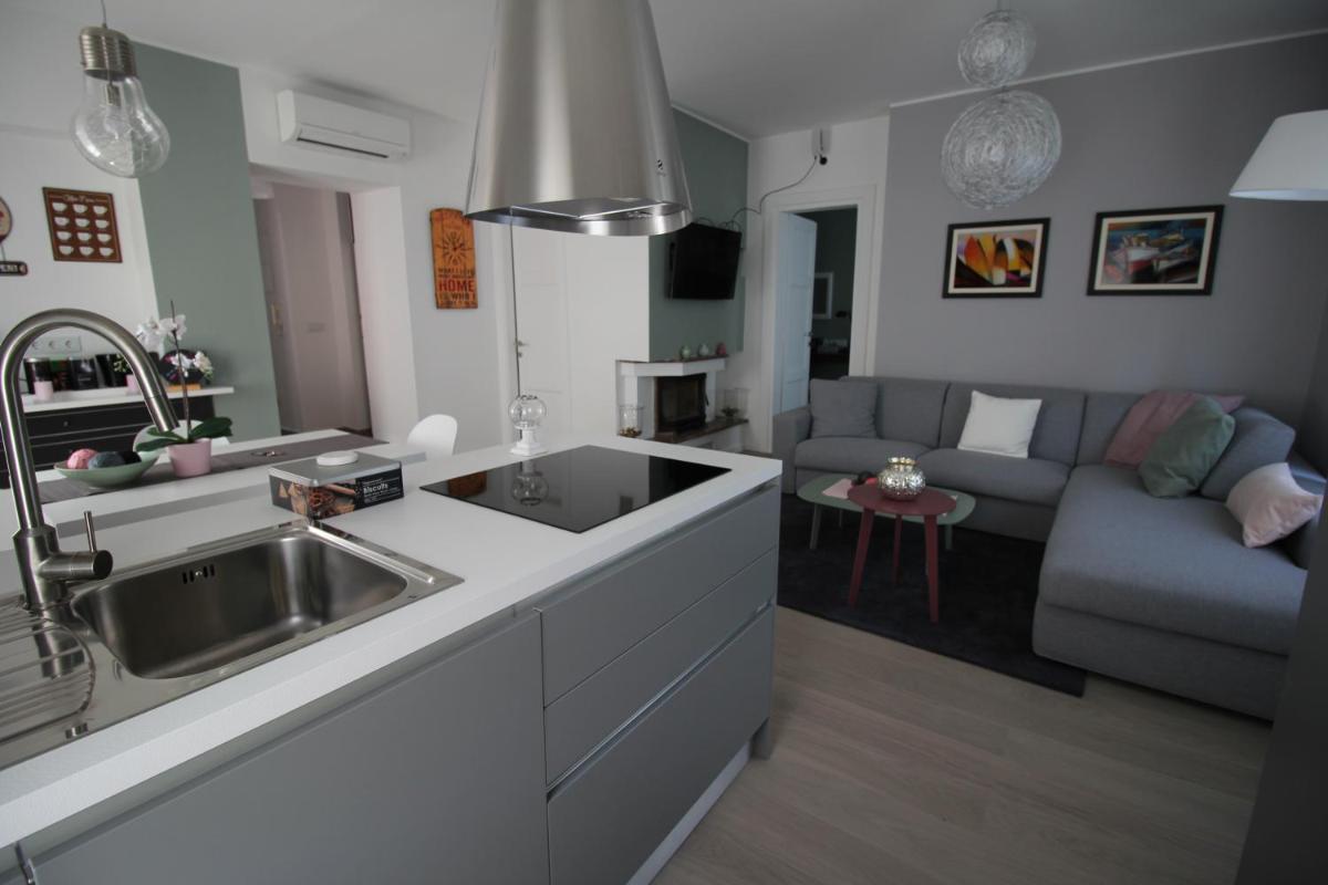 Apartman Stoosova Deluxe - Housity