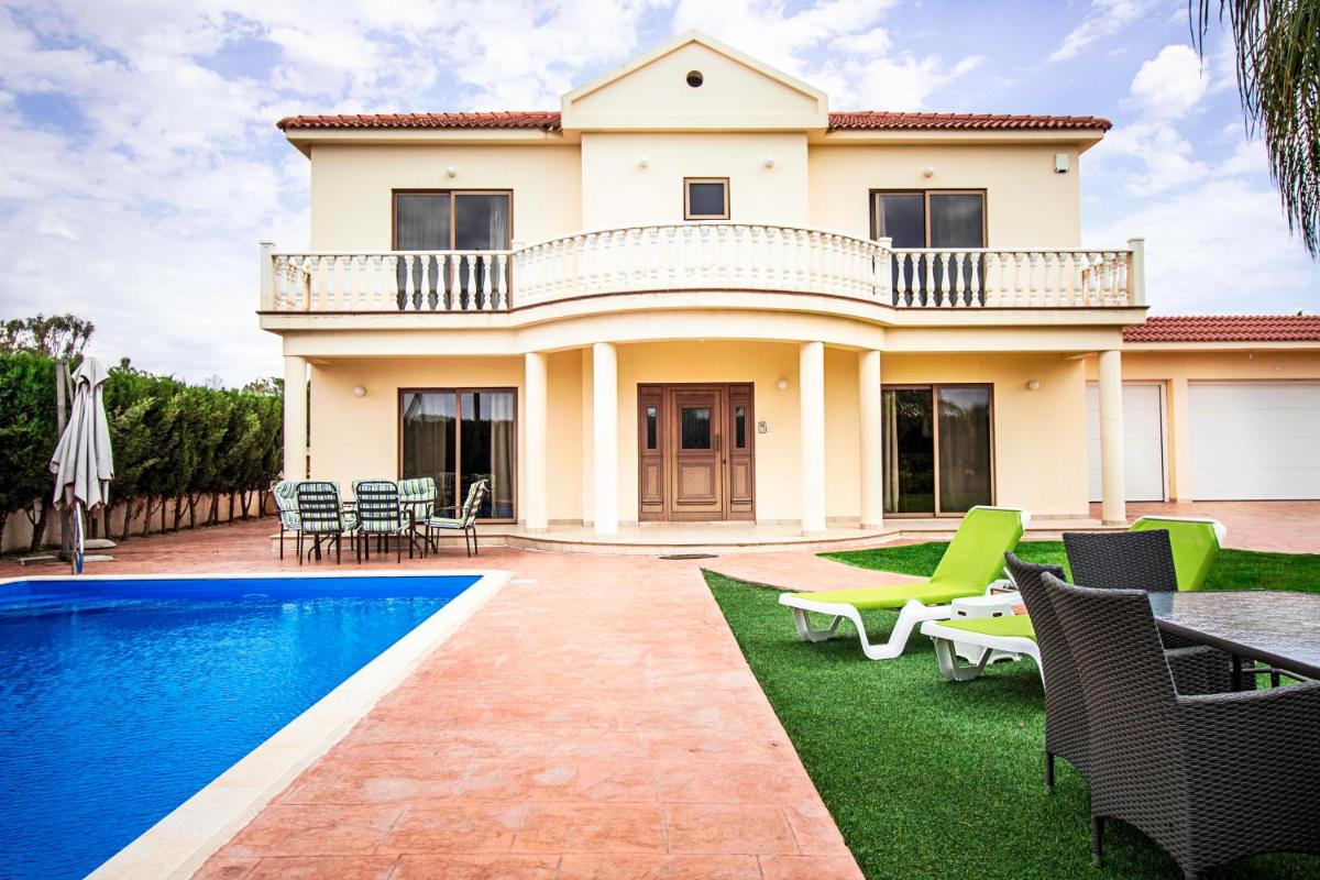 Villa Eva - Housity