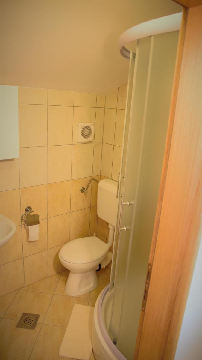 Apartments & Rooms CASA GAGRO - Housity