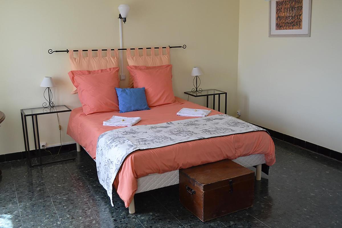 La Follye Mancey - Housity