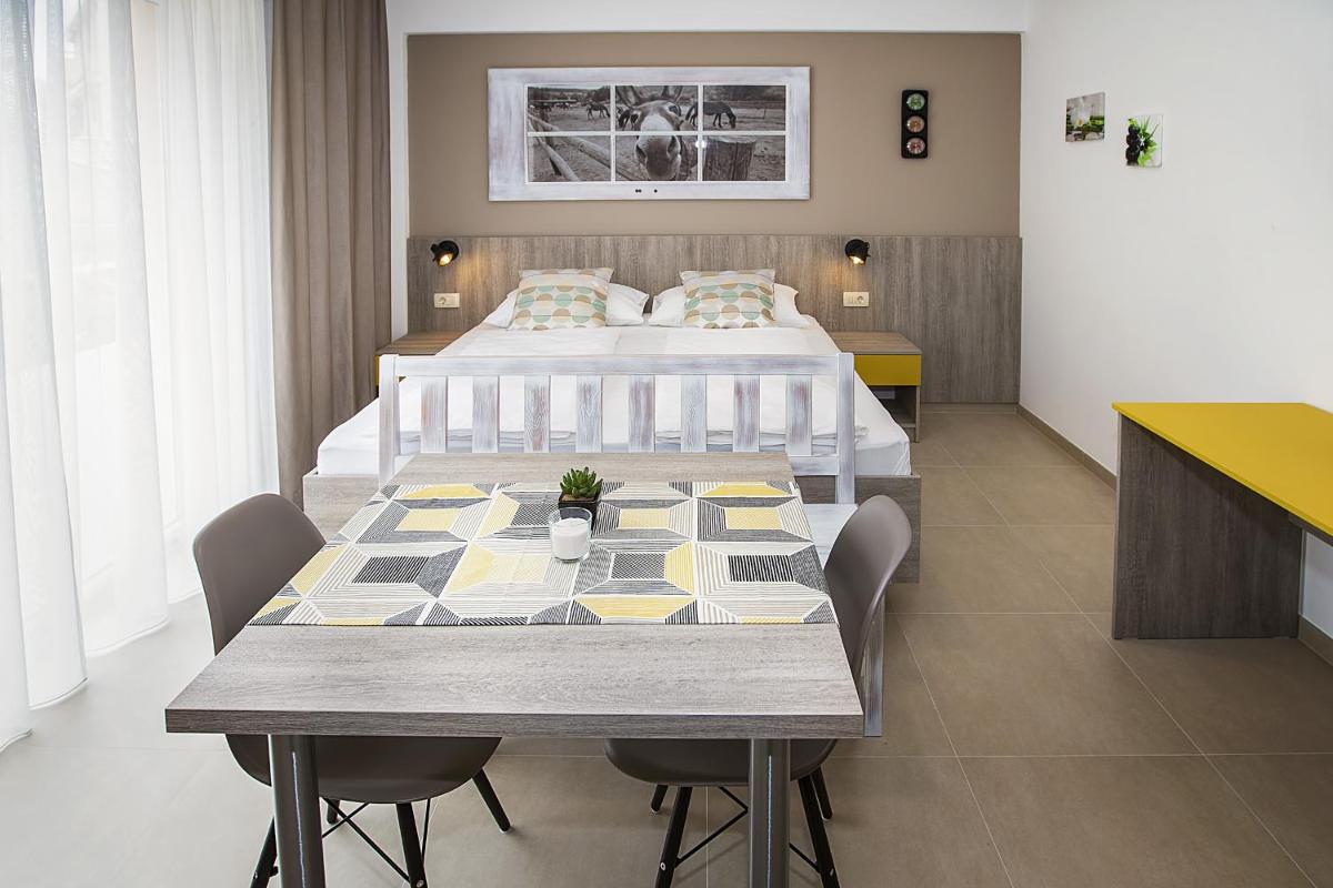 Apartments Capic Marin - Housity