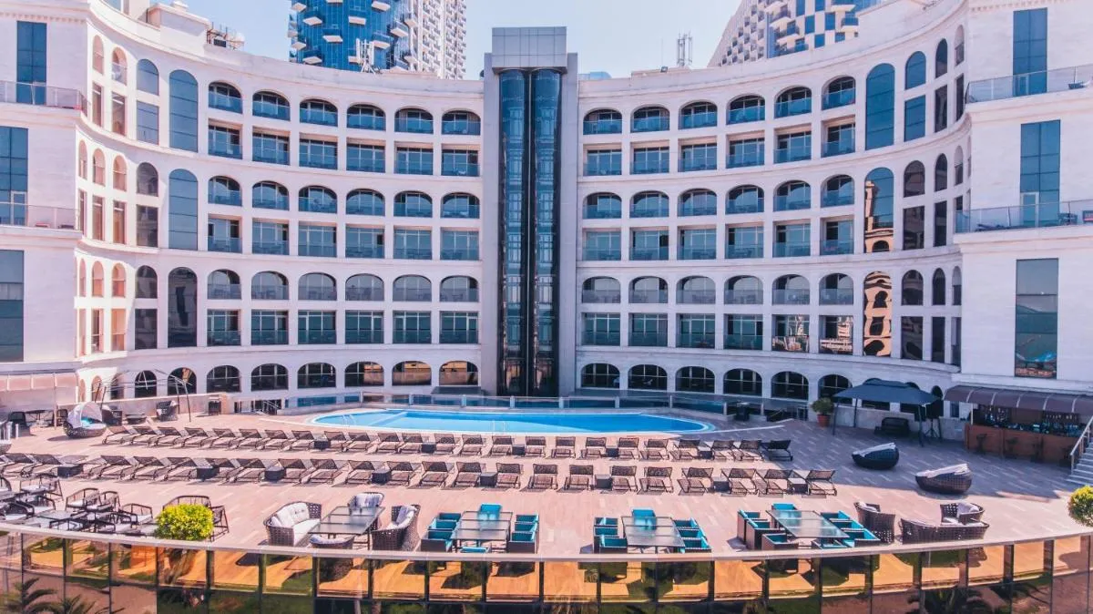 ⁨كولوسيوم هوتيل باتومي⁩ — صورة 16