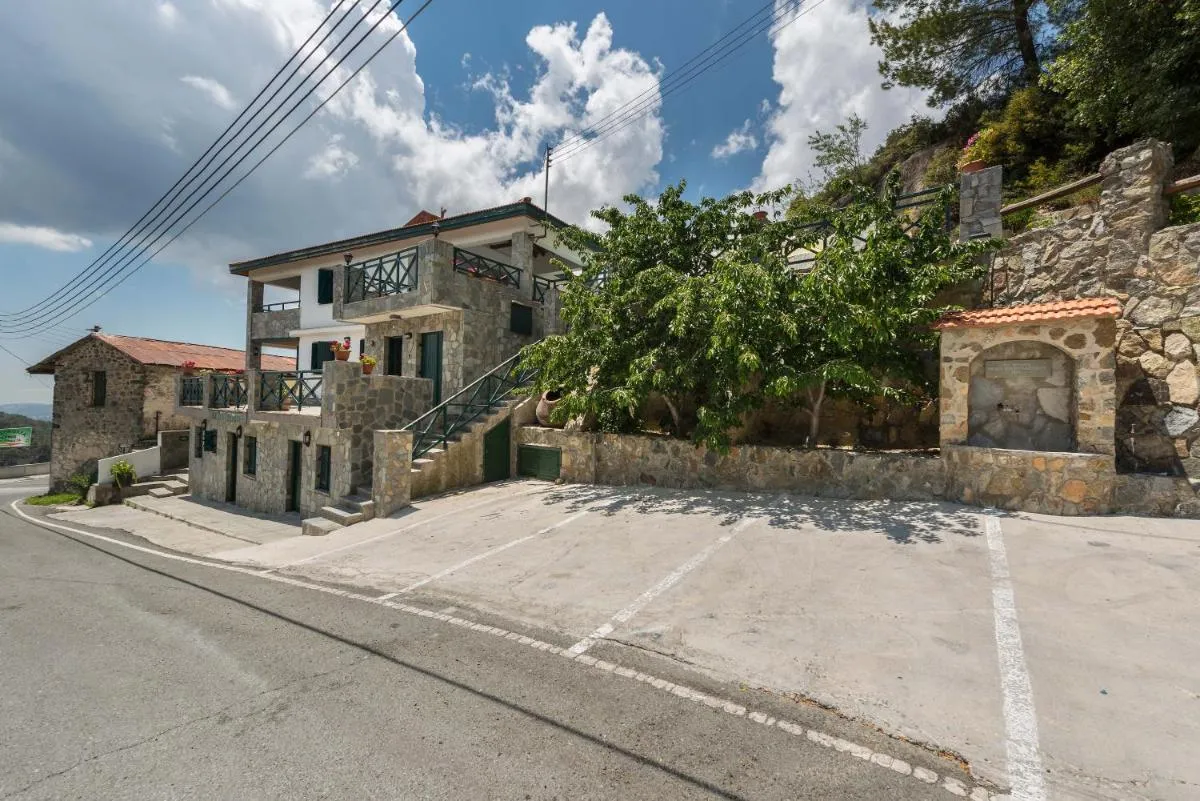 تهيميس هووسي — صورة 2