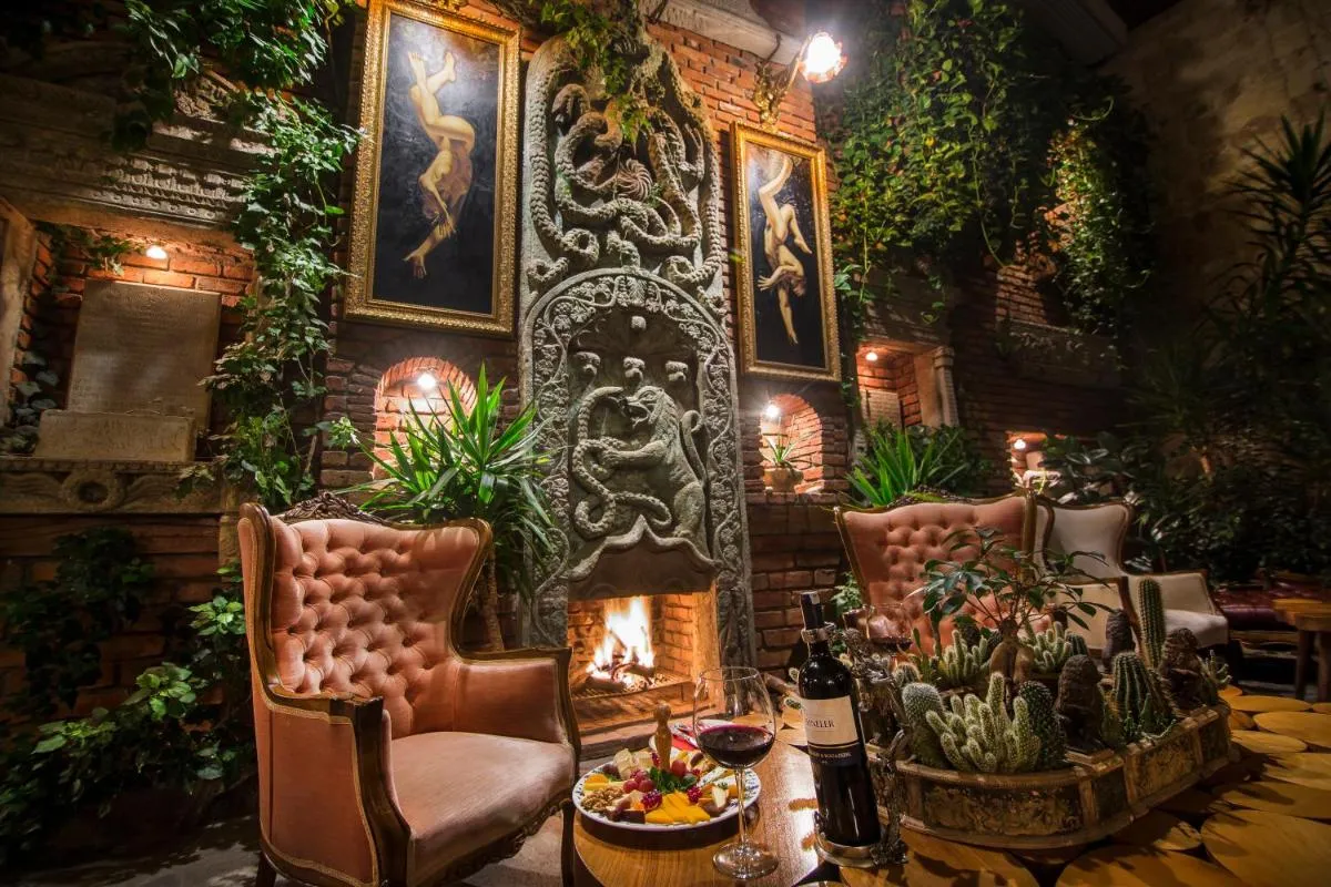 ⁨Sacred House⁩ — صورة 26