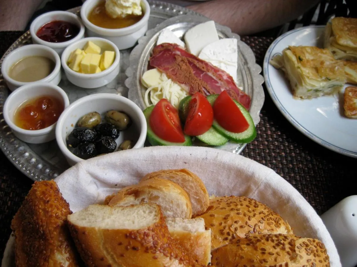 توون غاتيس هوتيل — صورة 3