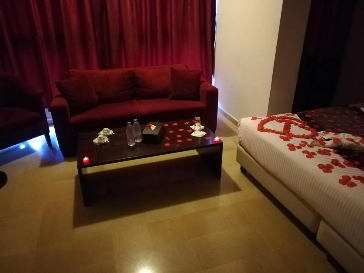 ⁨بليسس 3000 فورنيسهيد ستوديوس⁩ — صورة 20