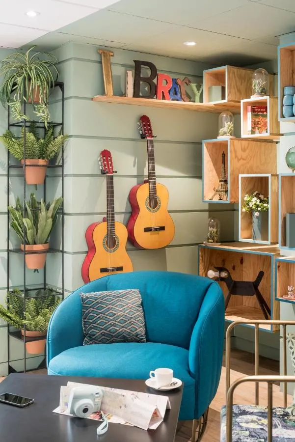 ⁨ابارثوتل اداغيو باريس مونتمارتر⁩ — صورة 17
